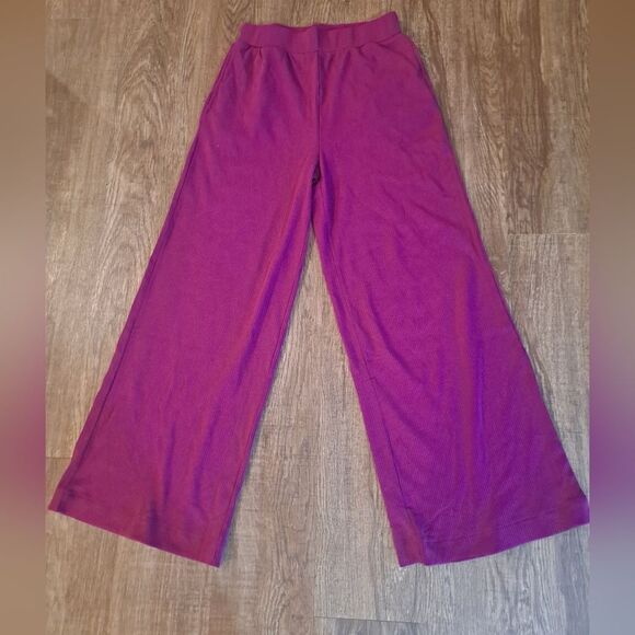 TEREZ Wide Leg Ribbed Pants Raspberry Color NWOT MSRP $162 Small - Picture 3 of 5